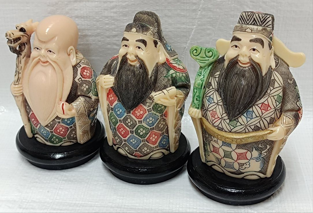 アウトレット 中国 三神福録寿 桃仙人 樹脂製細密技巧架台付置物