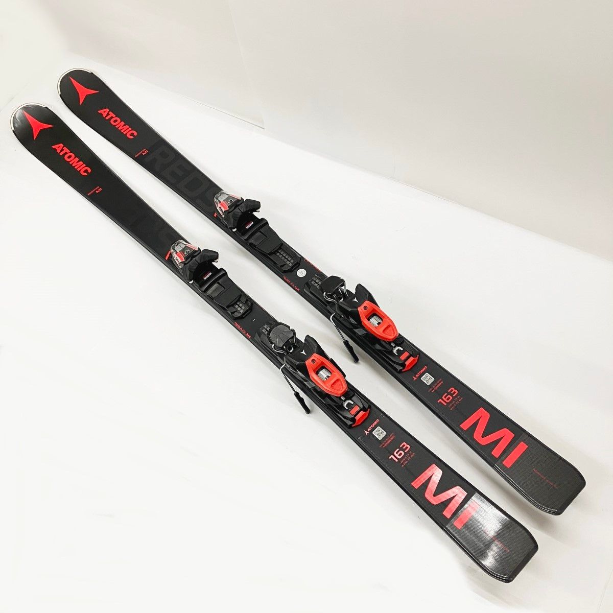 〇〇ATOMIC アトミック REDSTER レッドスター M1 257-380 163 ブラック スキー板
