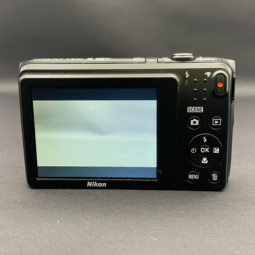 ニコン Nikon COOLPIX A300 コンデジ（バッテリー・充電ケーブル