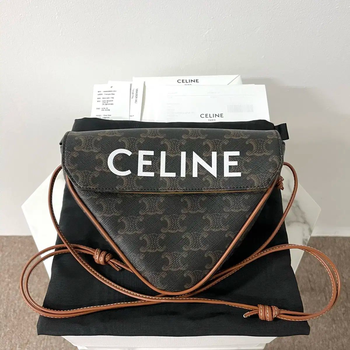 Celine セリーヌ ロゴ トライアングルバッグ キャンバス スモール クロスバッグ バッグ