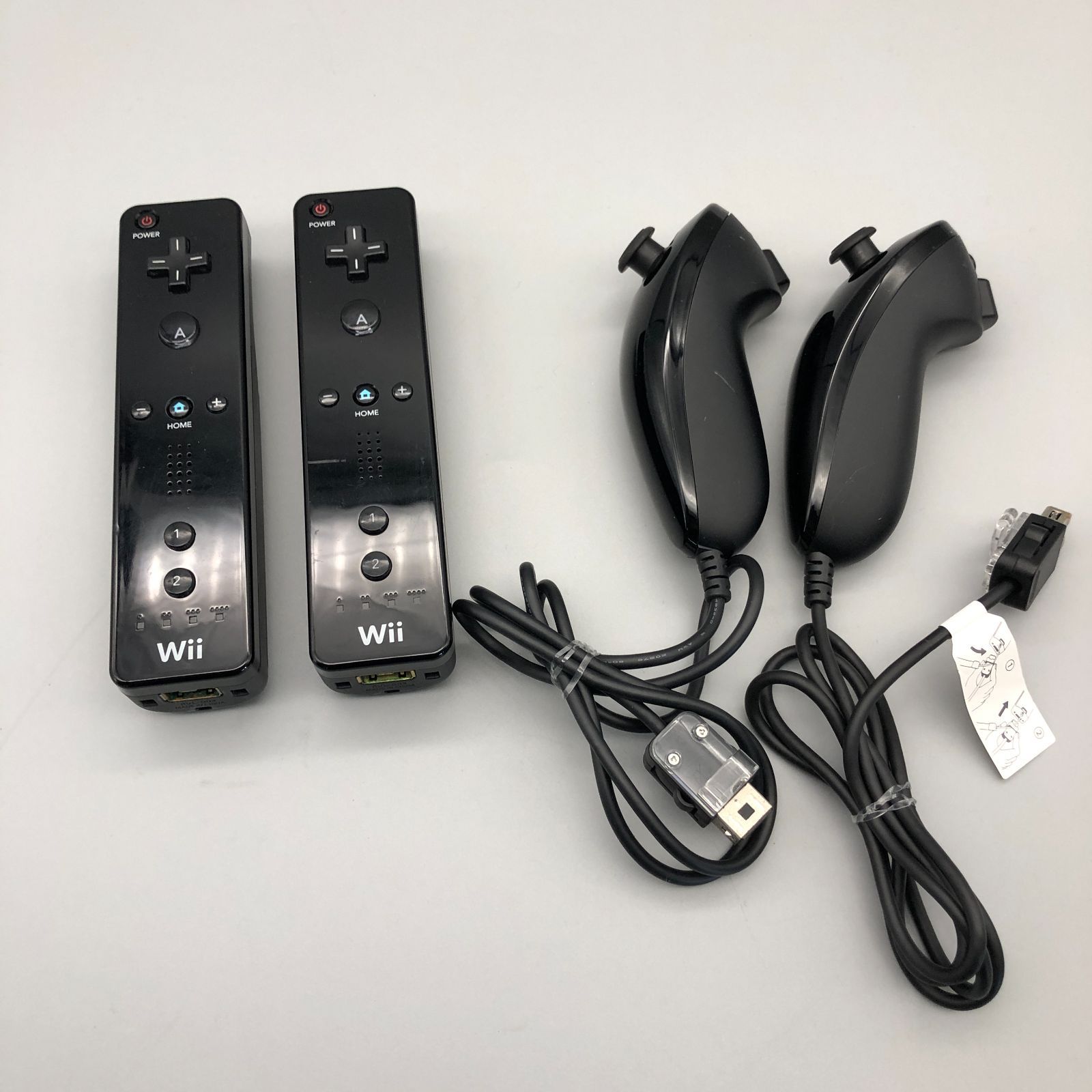 配送設置Wii クロ コントローラー2個！ヌンチャク付‼︎ Nintendo Switch