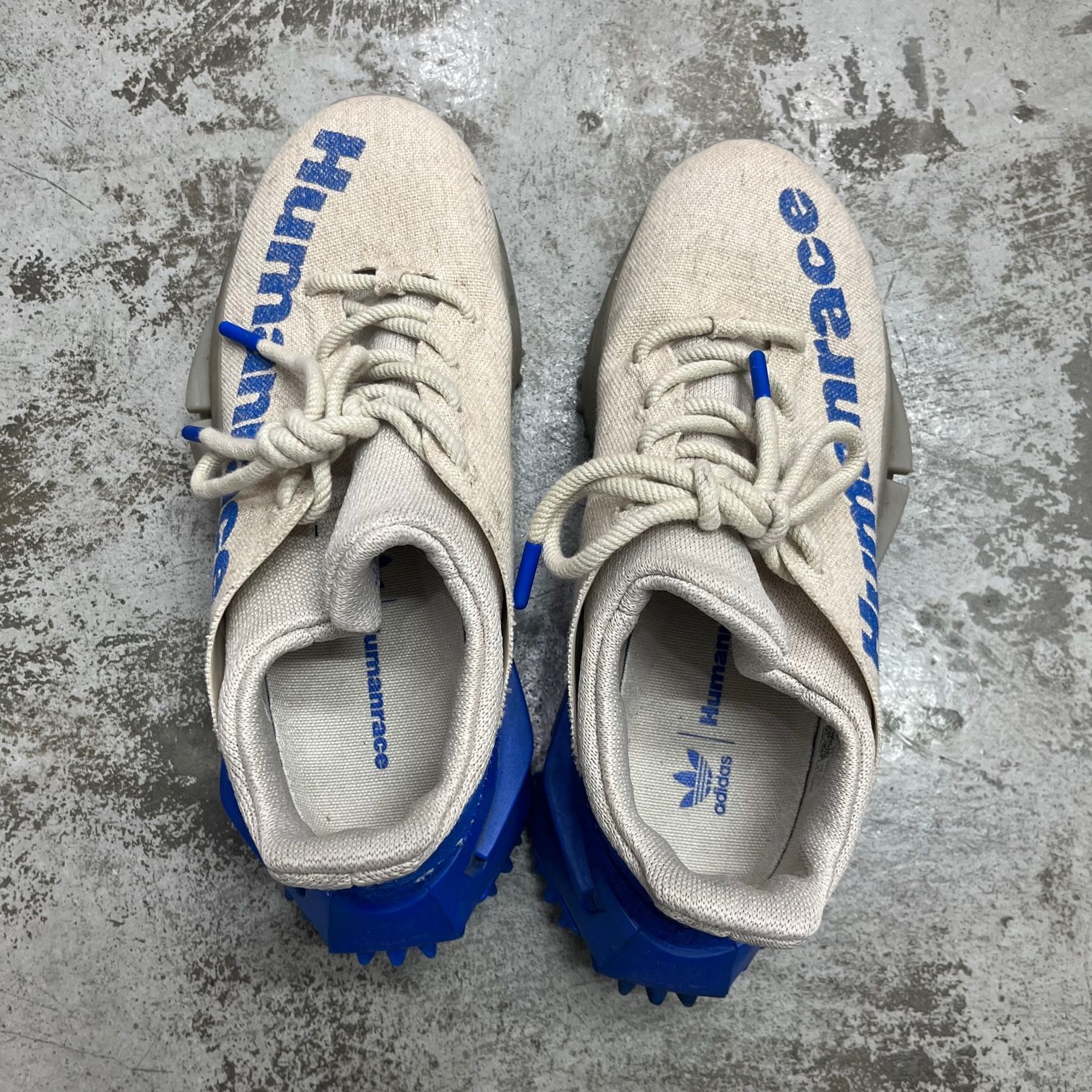 アディダス ファレルウィリアムス NMD スニーカー 26㎝ 定価33000円 