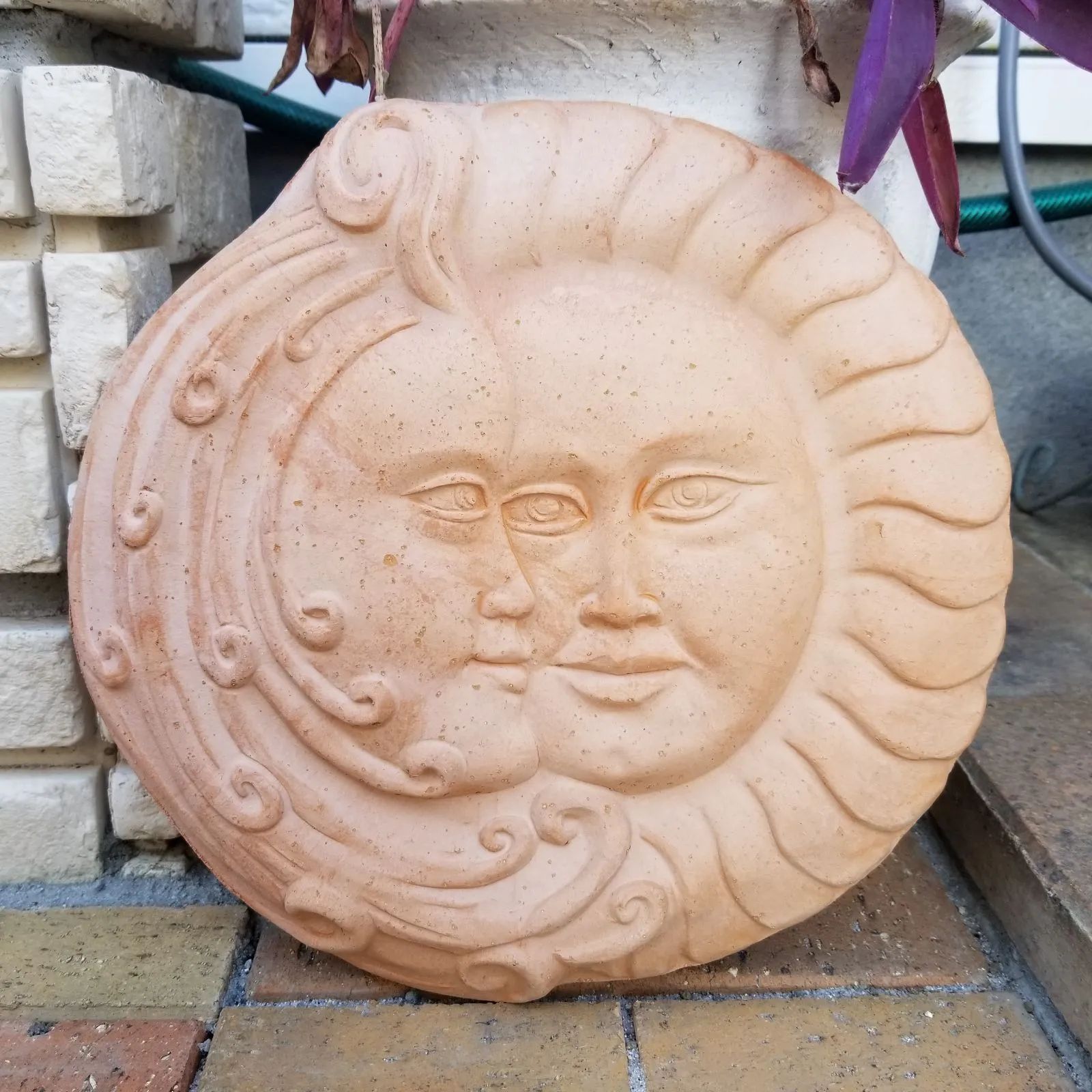 イタリア　太陽　飾置物