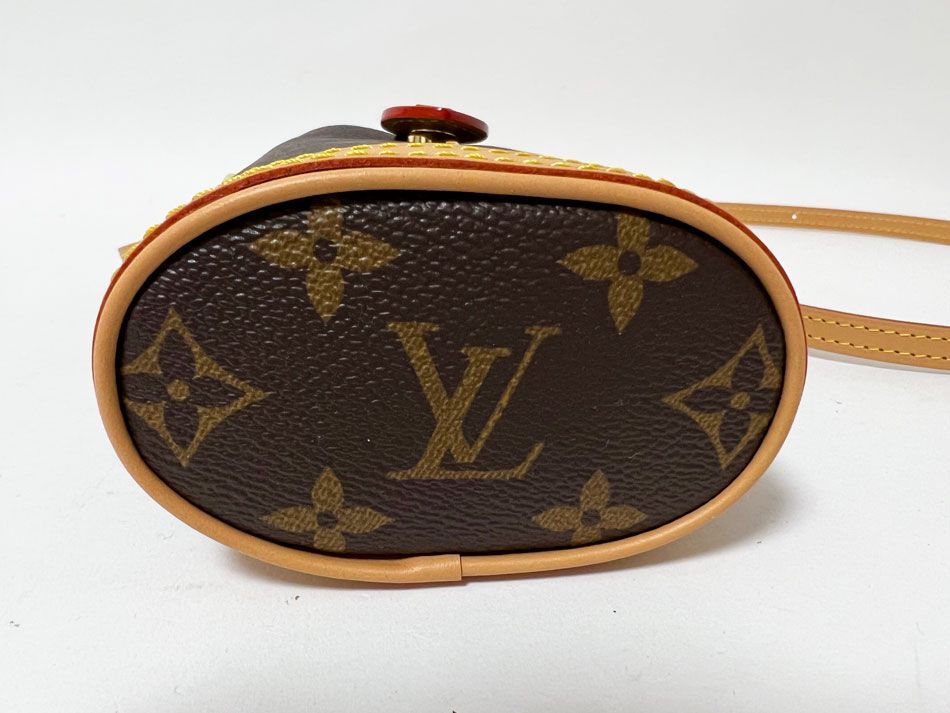 VUITTON