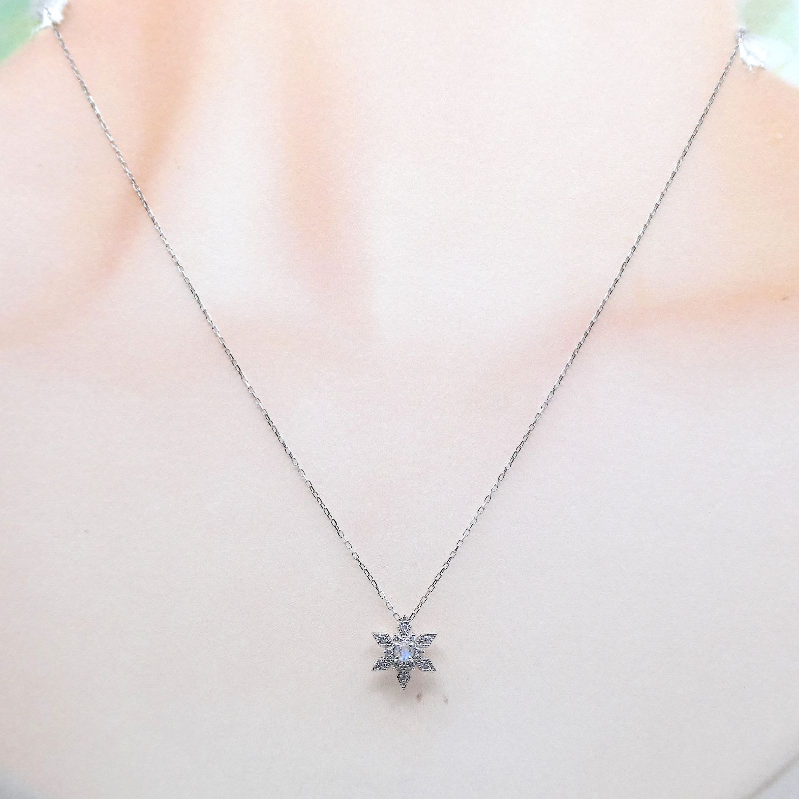 ネックレス P850/900 ダイヤモンド0.08ct ムーンストーン0.07ct 【公式 