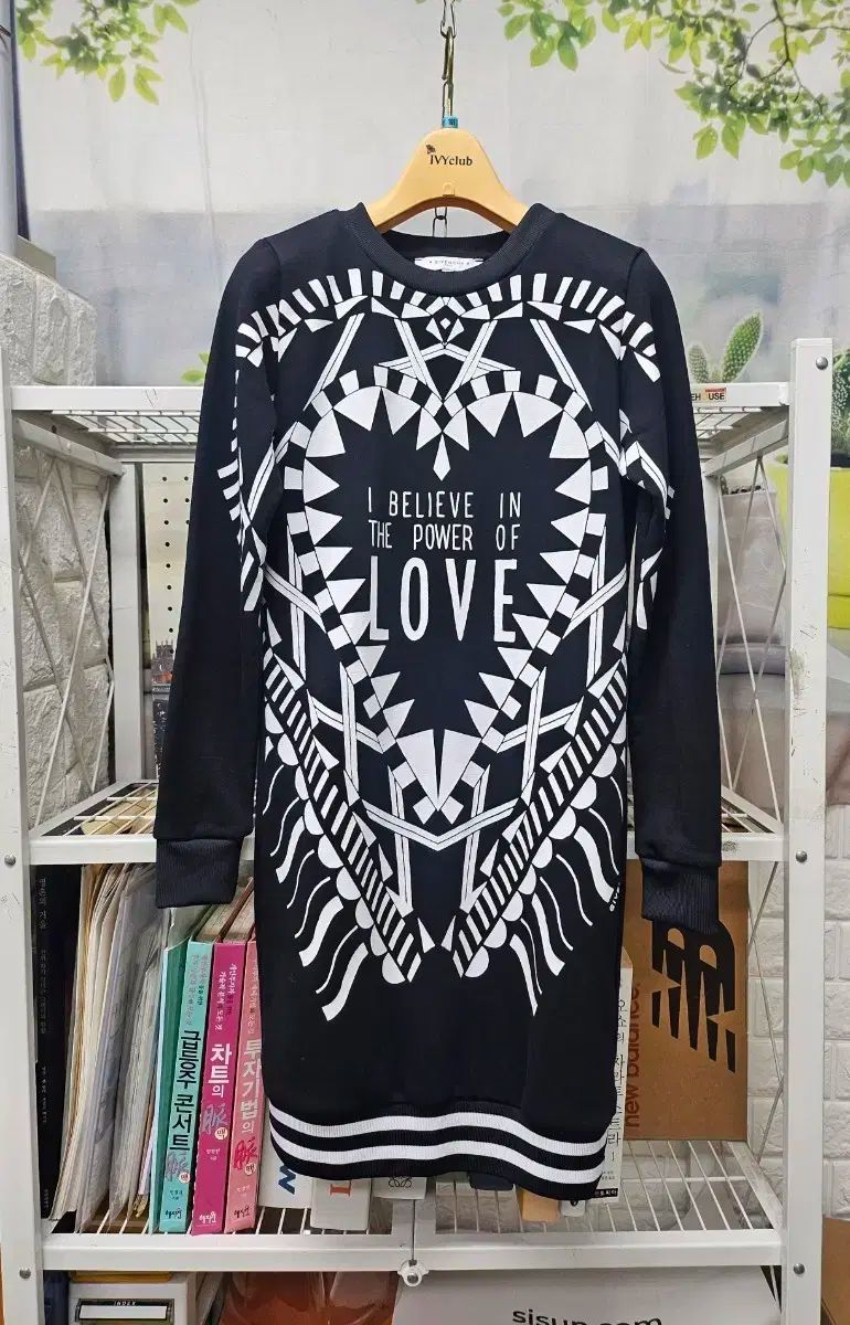 本物の店/ Givenchy(ジバンシィ) 女の子用ドレス 12 ブルゾン