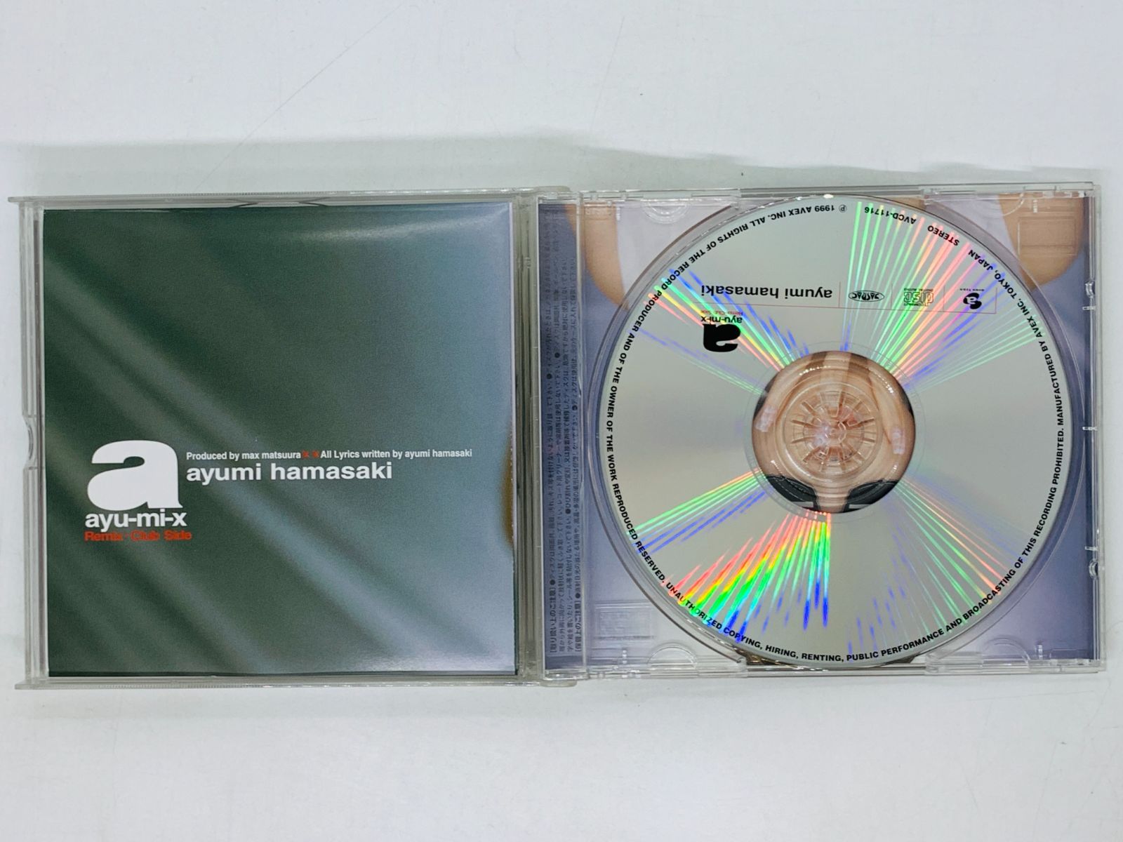aki COME INTO CONTACT CD・DVDセット+コメントCD付 KEEP ON KICKIN'!!!!!～吉川晃司ビギナーにススメる入門ベスト