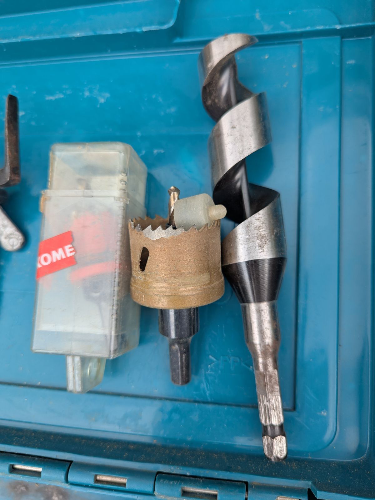 ケース＆ドリルビット付