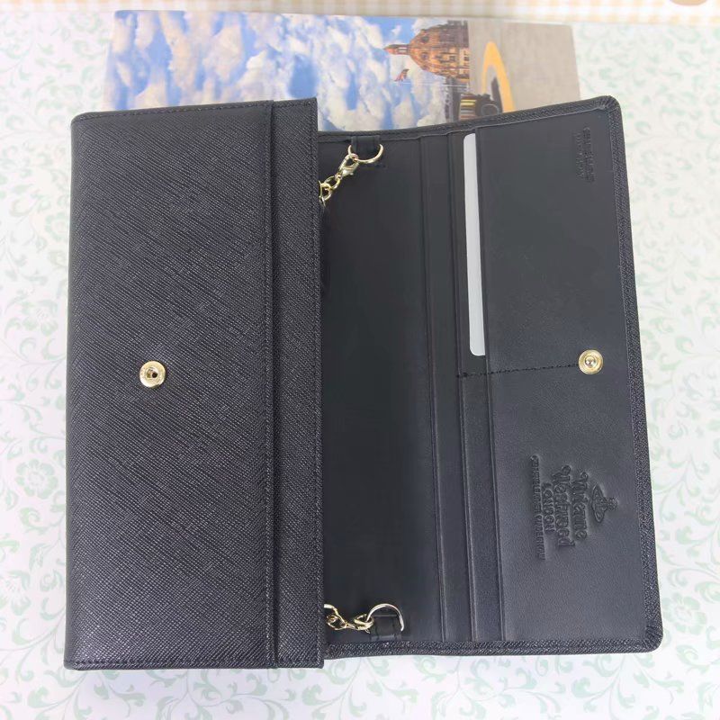 新品 ヴィヴィアンウエストウッド 二つ折り財布 チェーンバッグ 新品 ヴィヴィアンウエストウッド 二つ折り財布 チェーンバッグ