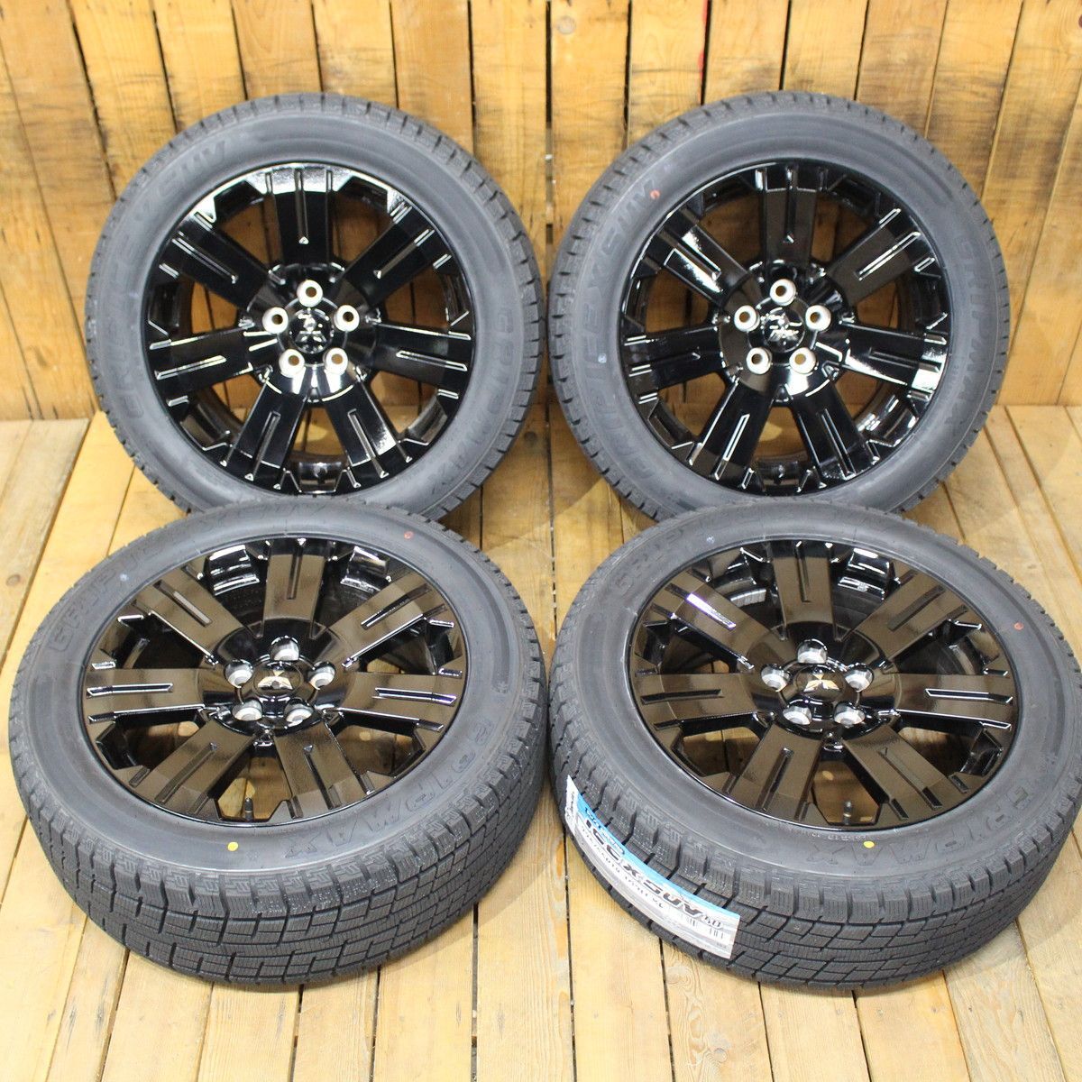 MITSUBISHI デリカD5 シャモニー 純正 ブラック 18インチ 2025年製造