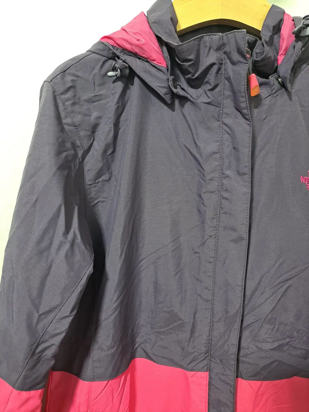 ウィンドブレーカー