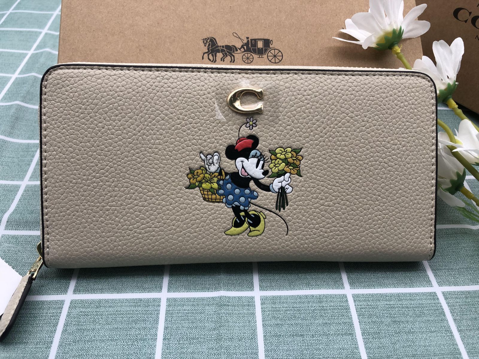 COACH コーチ財布 長財布 クーポン配布 プレゼント 贈り物 レザー レディース ウォレット 新品 未使用 ロゴ シグネチャー CC073