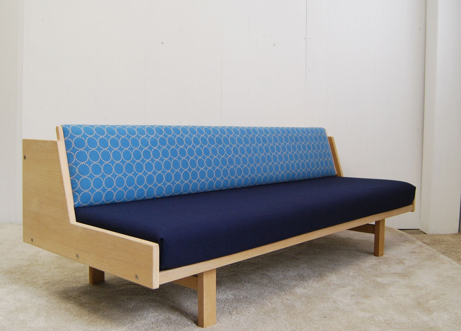 デイベッド オーク