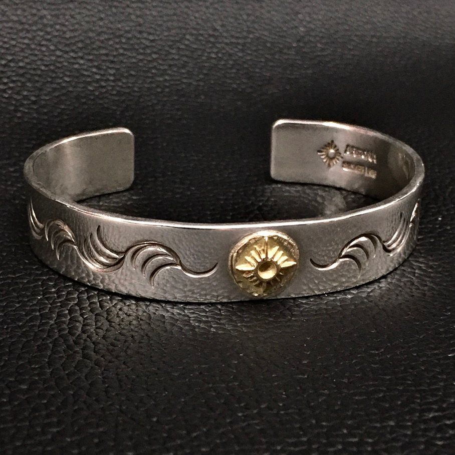 極美品 Arizona Freedom ゴールド大太陽神 雫型ペンダントトップ  