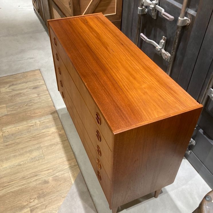 99-0108】北欧 チェスト 5段 ヴィンテージ 家具 デンマーク製 チーク