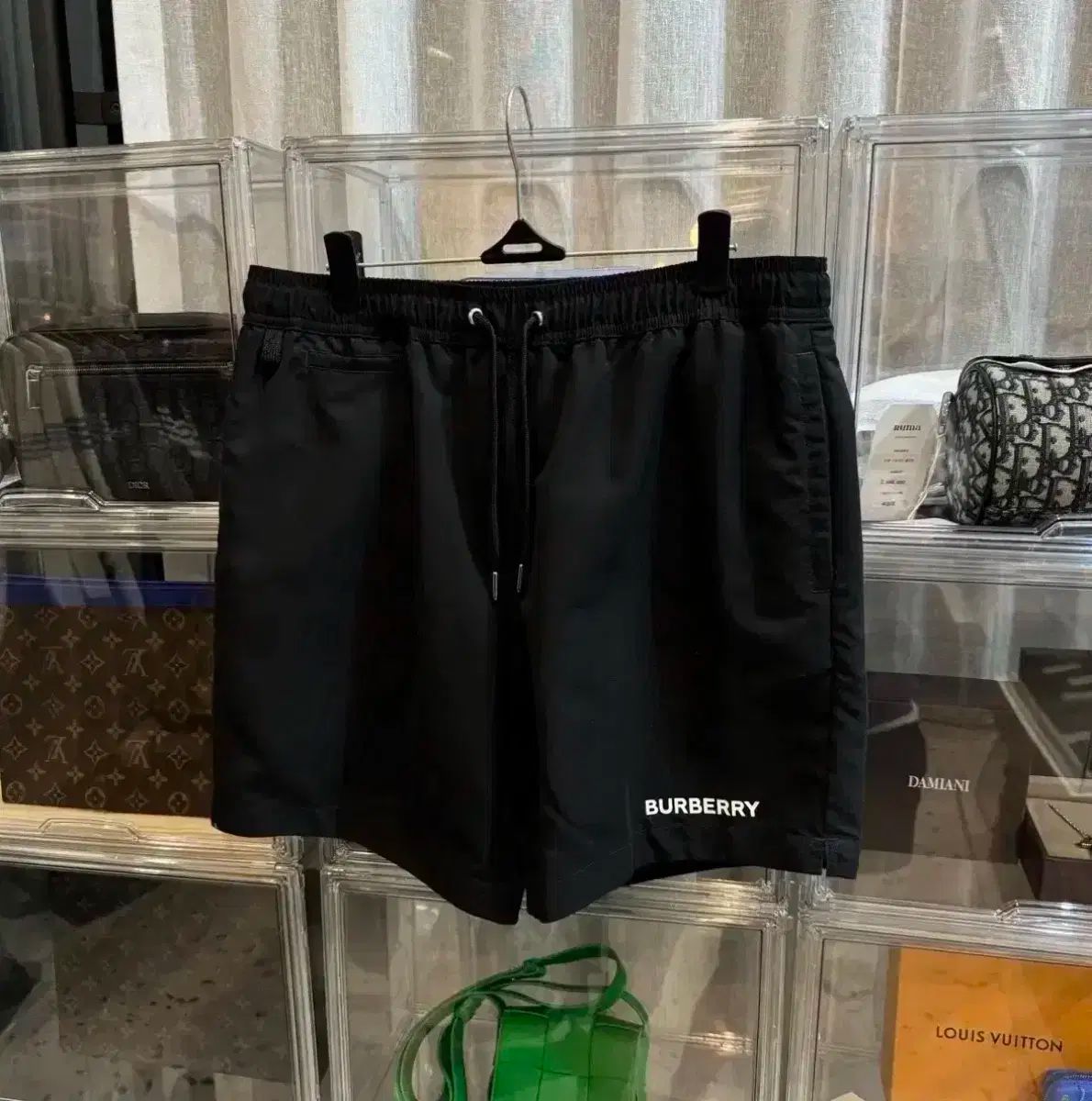 正規品 バーバリー スイムパンツ ブラック