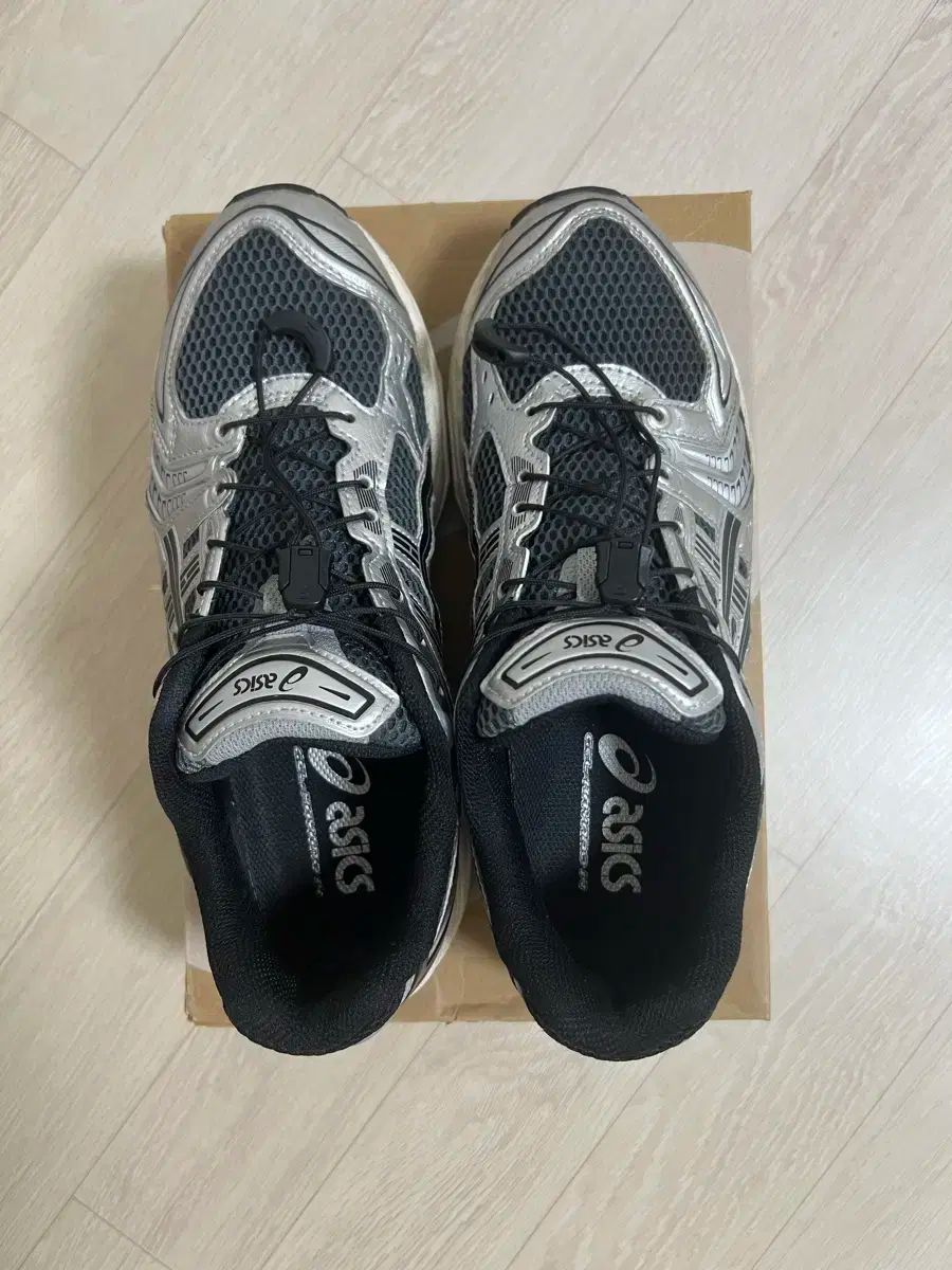 アシックス ゲル カヤノ14 アンリミテッド 260