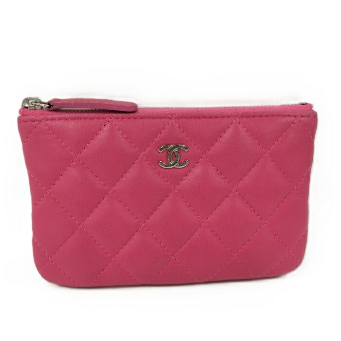 CHANEL ポーチ マトラッセ ピンク ラムスキン A69523