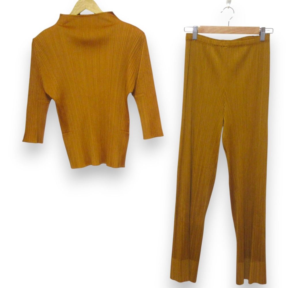 美品 プリーツプリーズ イッセイミヤケ キャメルブラウン 羽織り 長袖 L相当 美品 プリーツプリーズ イッセイミヤケ キャメルブラウン 羽織り 長袖