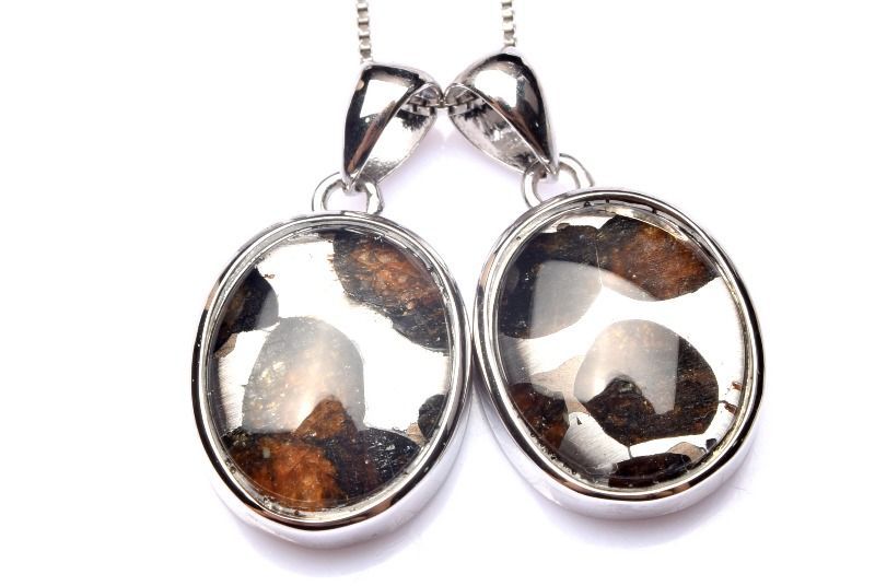 パラサイト 隕石 カンラン石 ペンダント シルバー silver925｜一点物