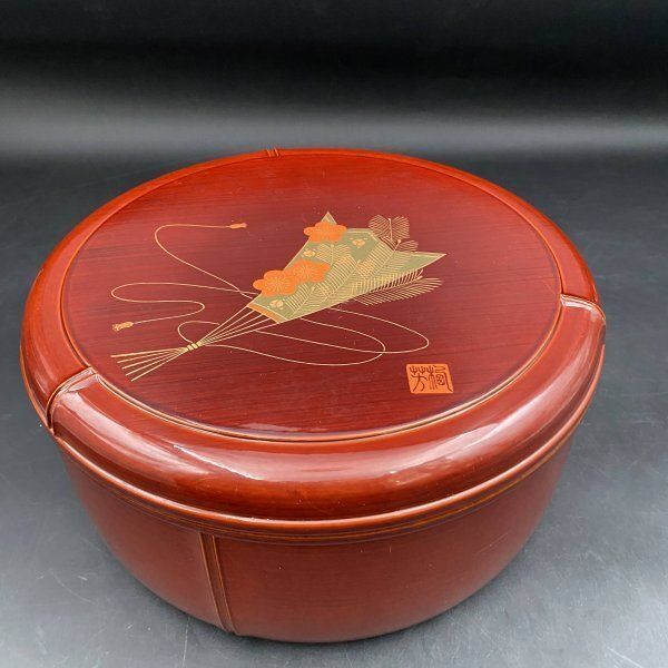 茶道具　漆塗　三重菓子器　共箱　C　4666 茶道具 漆塗 三重菓子器 共箱 C 4666