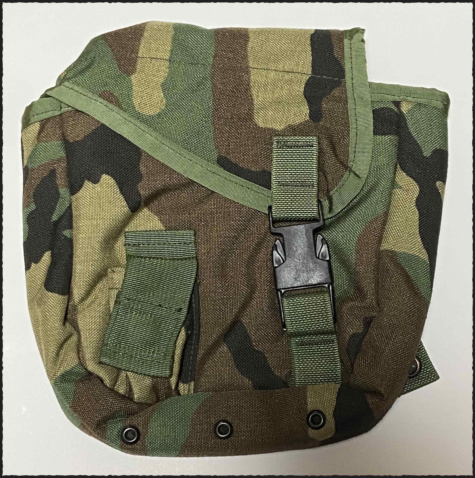 新品・キャンティーンポーチ・米軍放出品 サファリランド 2QT