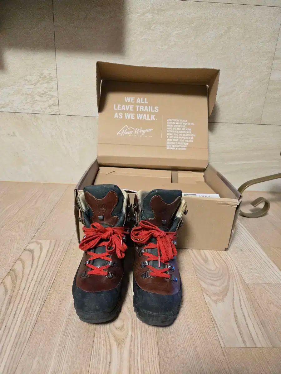 235 ハンバグ 100周年 モデル R レスカル 登山靴 WWW_OLIVIERBERNSTEIN_COM