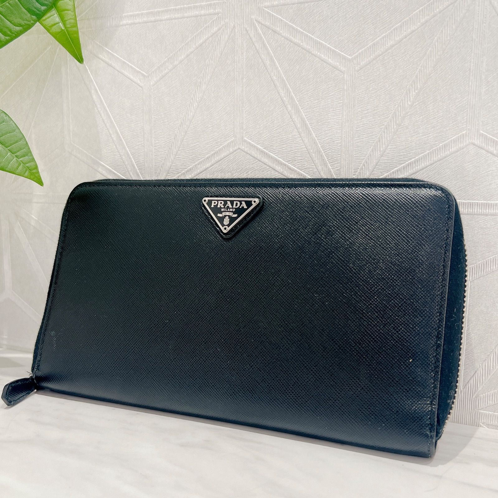 PRADA プラダ 長財布 パスポートケース