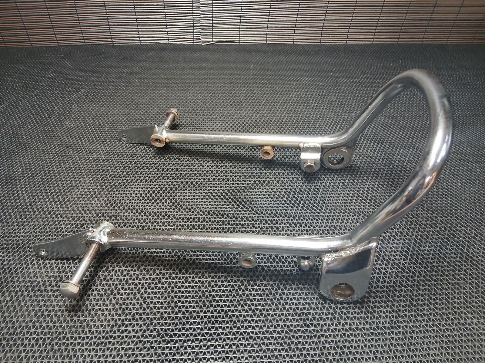 カワサキ W3 タンデムグリップシートレール 650-RS 昭和48年 実動車両 W2TT W1SS ダブサン マッハMACH W1SA 旧車絶版 Z 動画あり