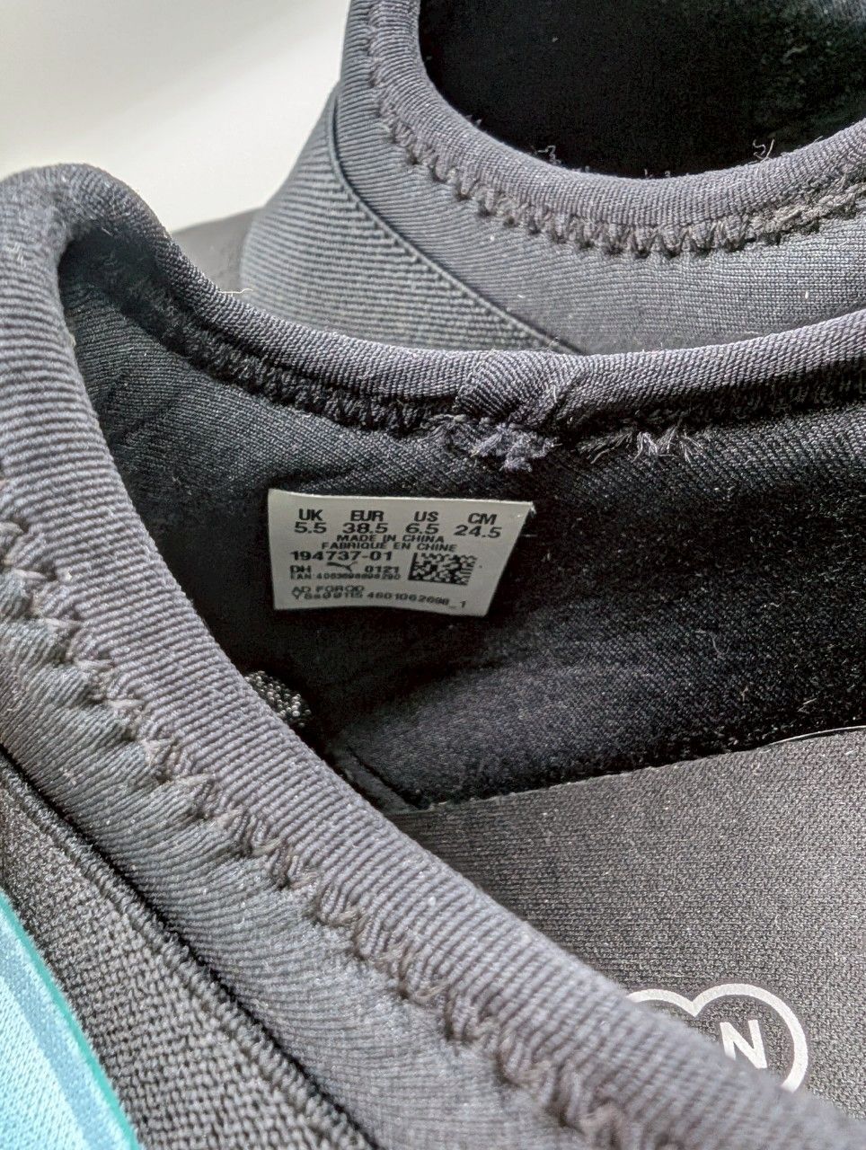 mページ PUMA（プーマ） NRGY LITE SLIP ON NRGY ライト スリッポン 194737
