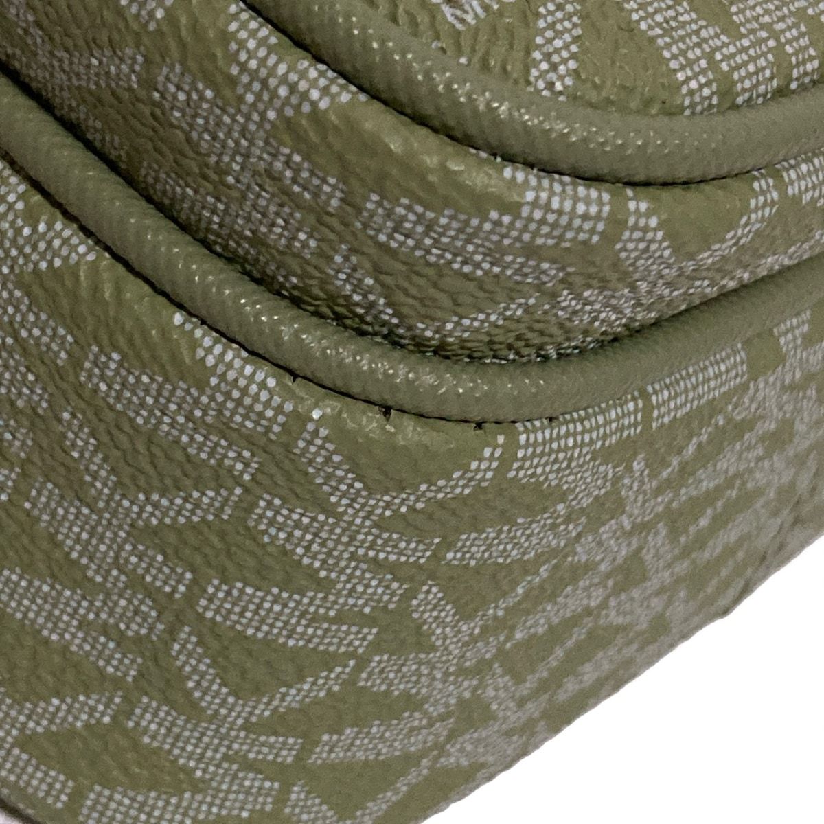 ライトグリーン×白 チェーンショルダー