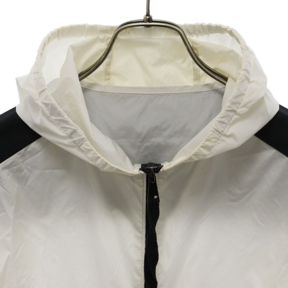 MONCLER (モンクレール)CECILEナイロンジップアップパーカーホワイト 楽天市場】モンクレール パーカー MONCLER レディース ジップ