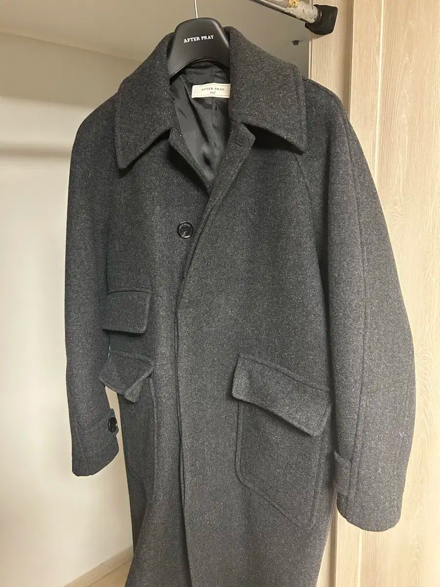 アフタープレ バルマカーン ツアーリスト チャコール Sサイズ