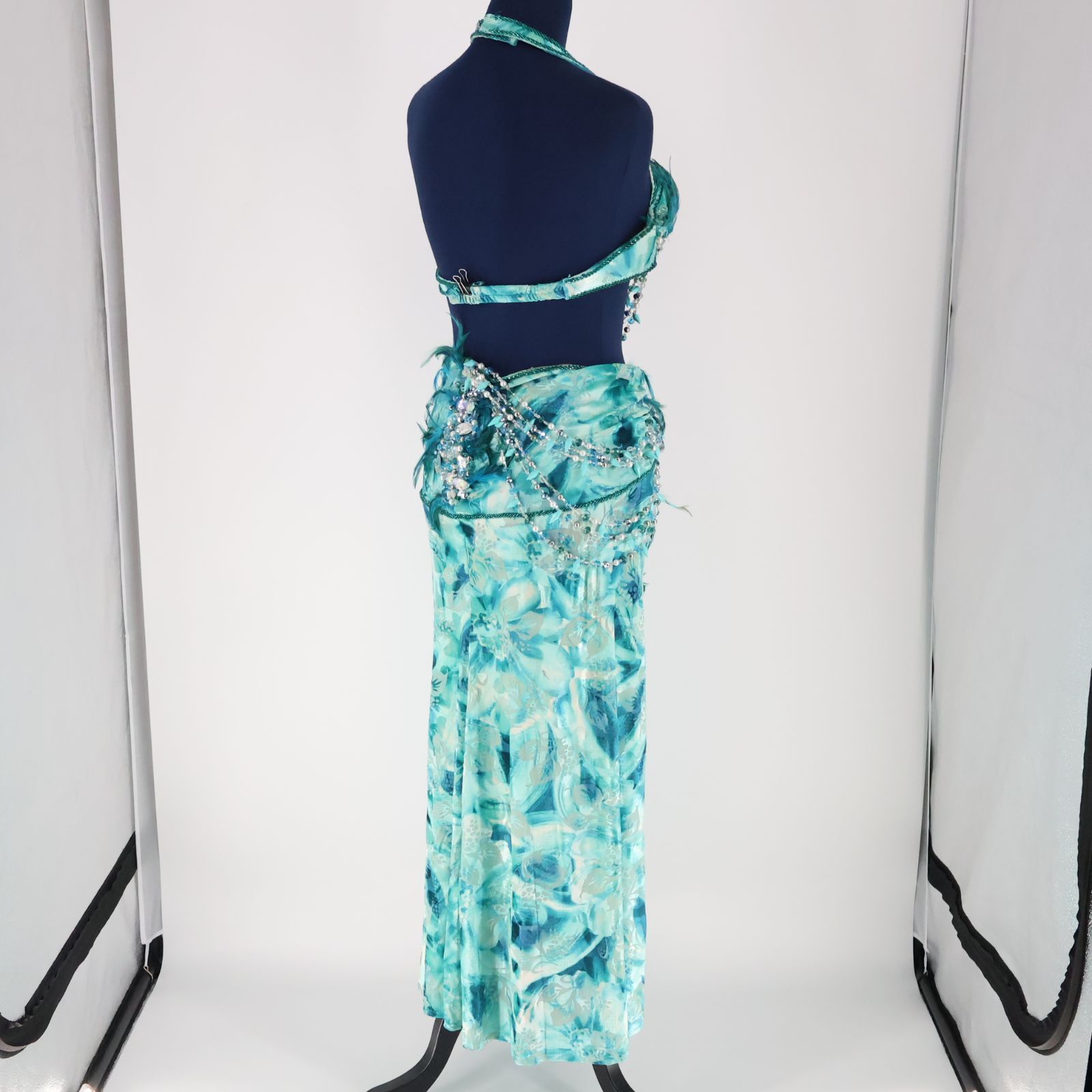 エジプト製 ベリーダンス用オリエンタル衣装】アクアブルー Eman