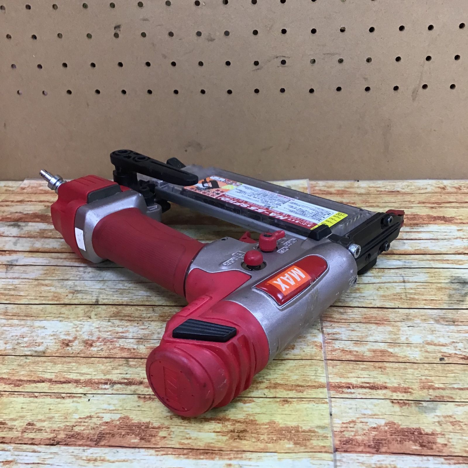 中古品】MAX 50㎜高圧ピンネイラ HA-50P2(D) 本体のみ エア工具