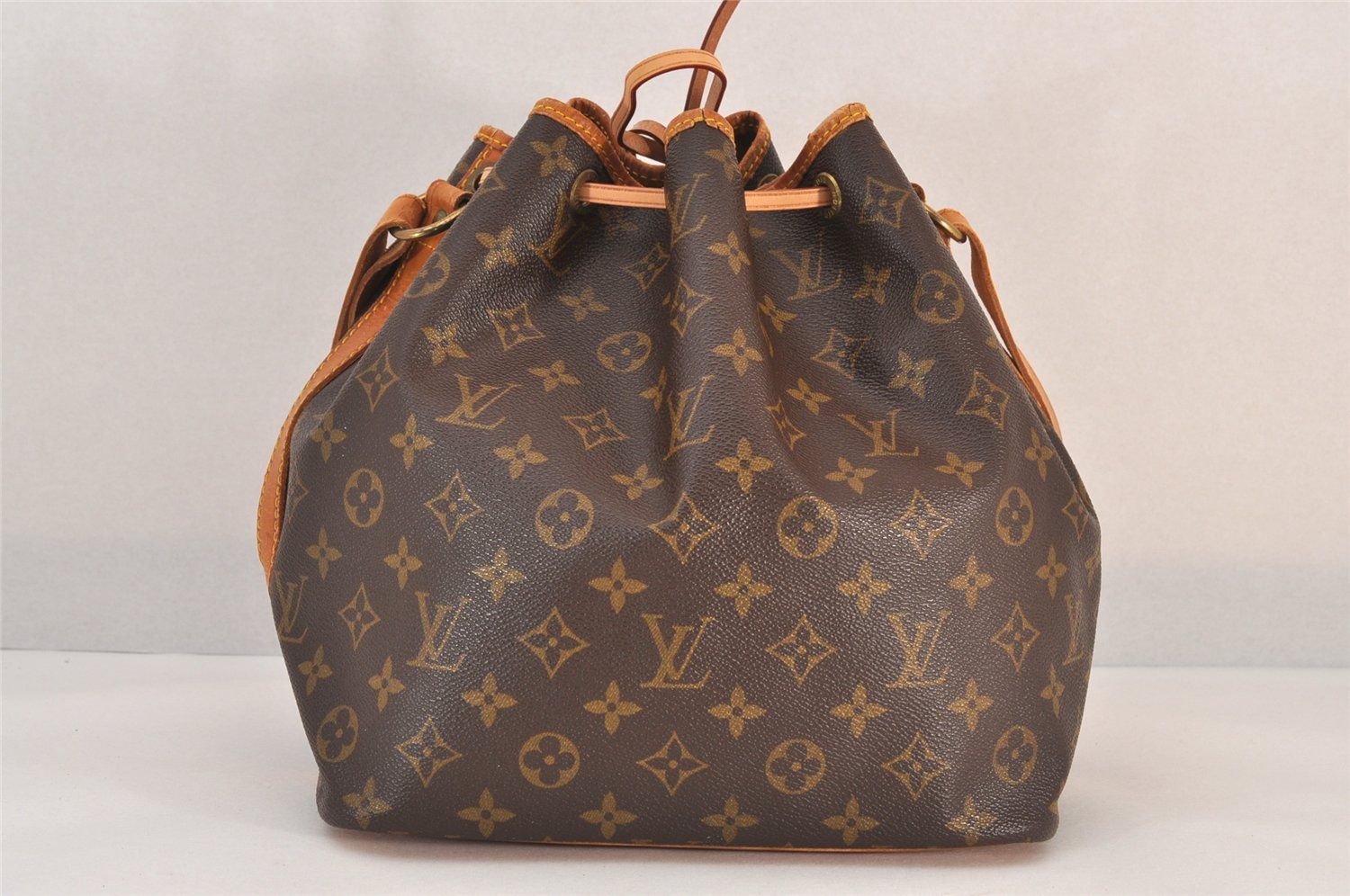 ✨ルイヴィトン✨ノエ✨モノグラム✨M42226✨ショルダーバッグ✨付属品付き✨ LOUIS VUITTON(ルイヴィトン) ショルダーバッグ モノグラム プチ