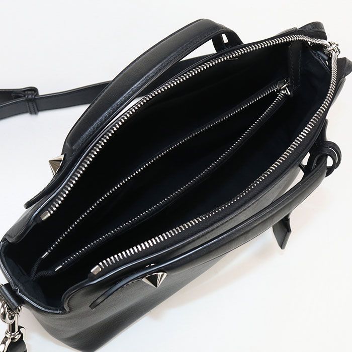 FENDI フェンディ バイ ザ ウェイ ミディアム 8BL146