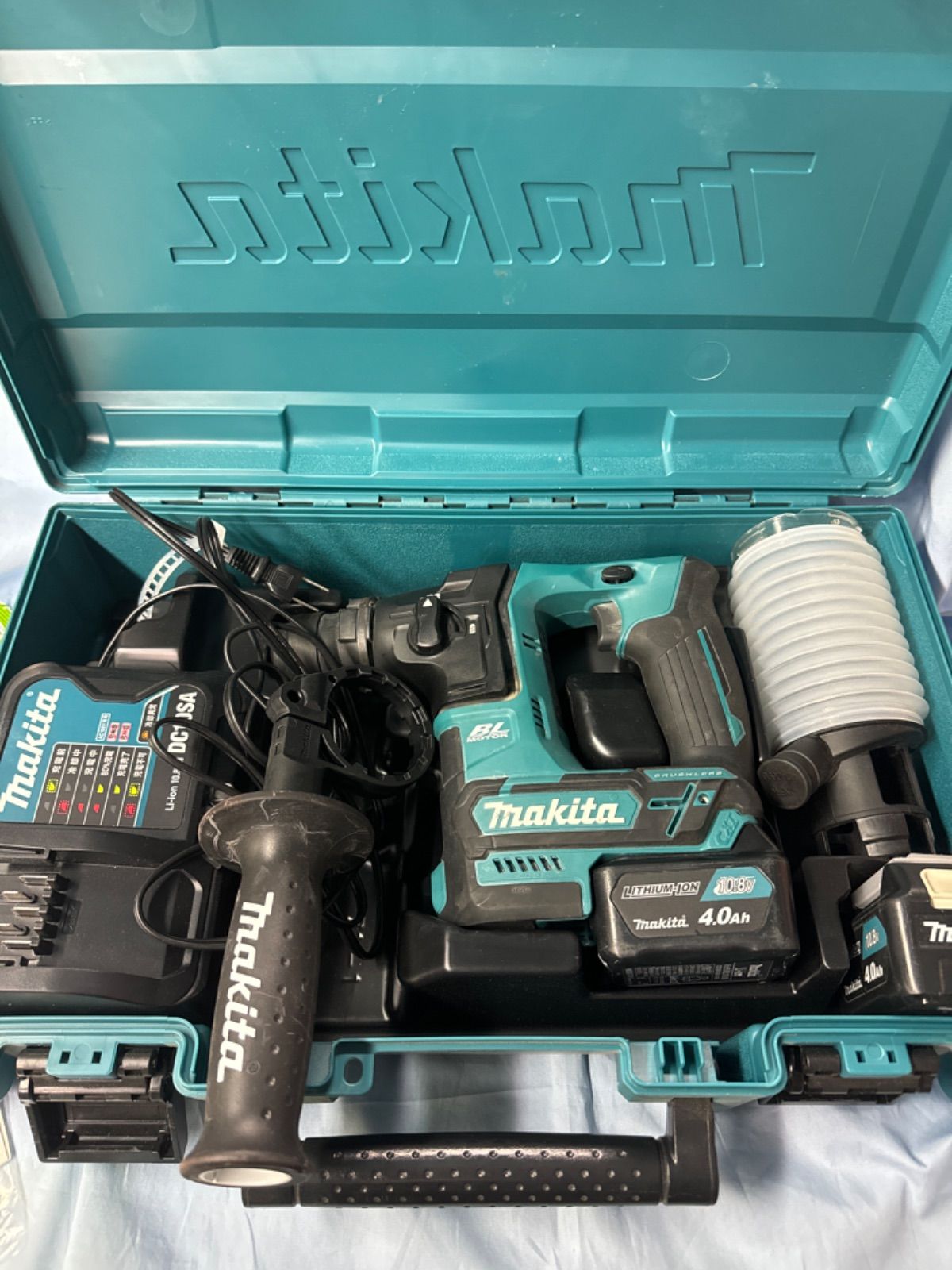 makita(マキタ) 16mm充電式ハンマドリル　HR166DSMX
