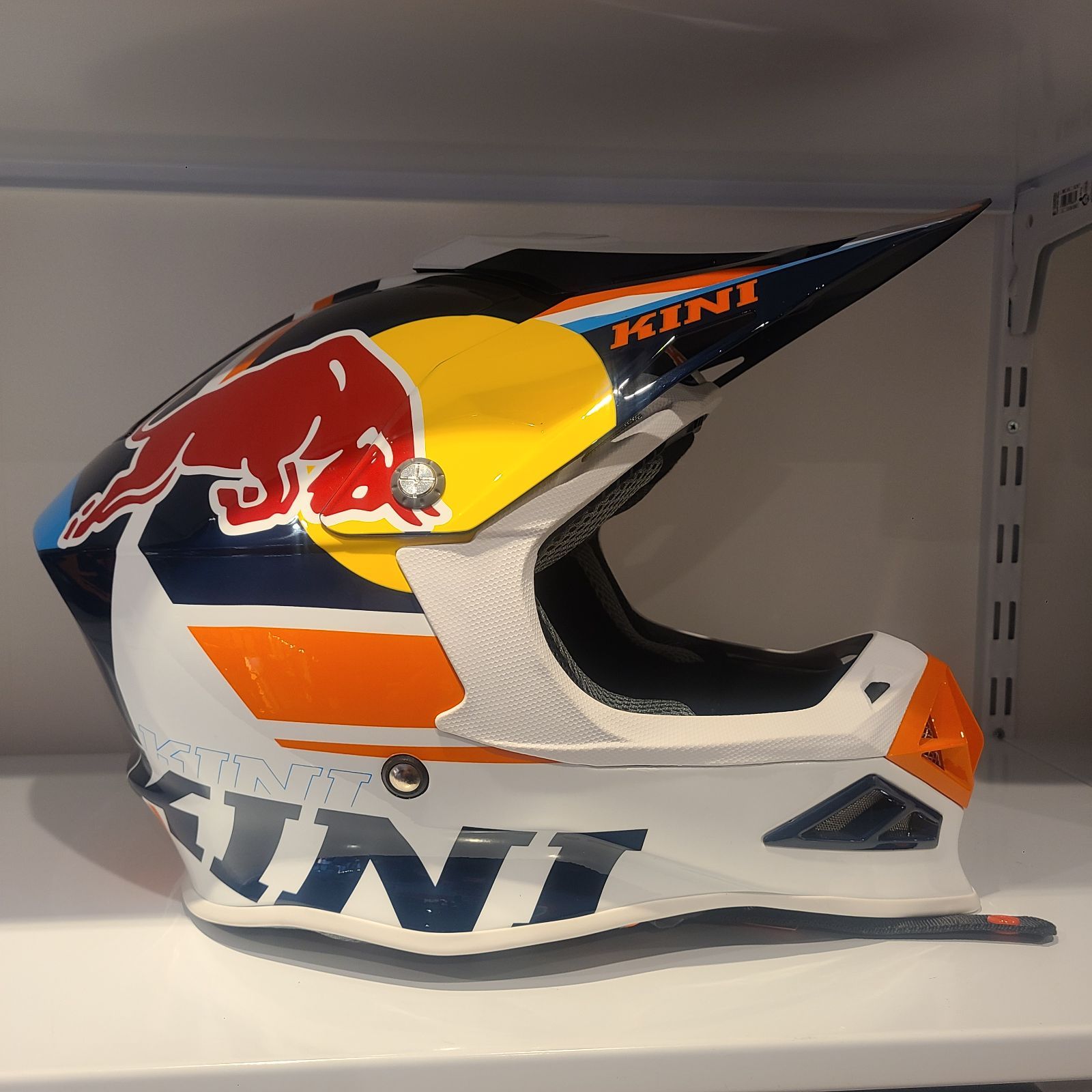 KINI RB KTM COMPETITION サイズL/60 ヘルメット オフロードヘルメット Red Bull 軽量 取り外し可能内装 バイク  オフロードバイク - メルカリ