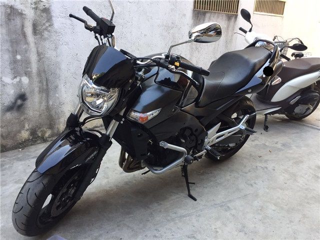 GSR400