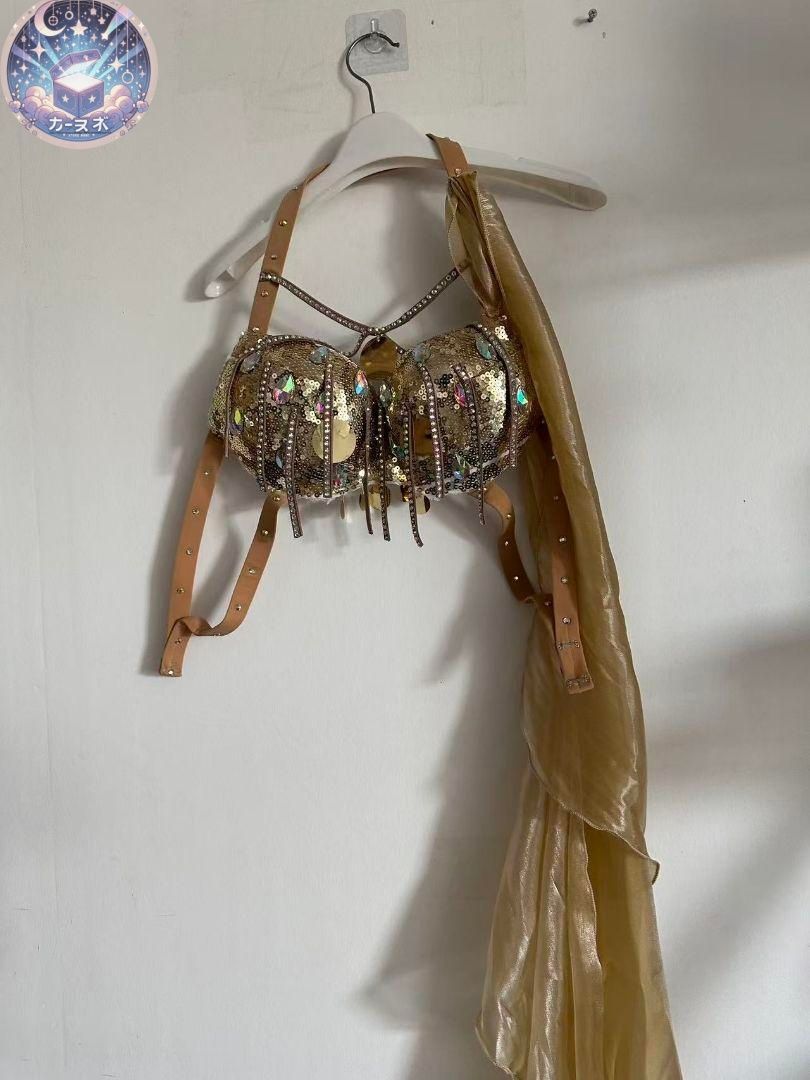 新品 未使用 新作 ベリーダンス オリエンタル衣装 インナー付 ゴールド