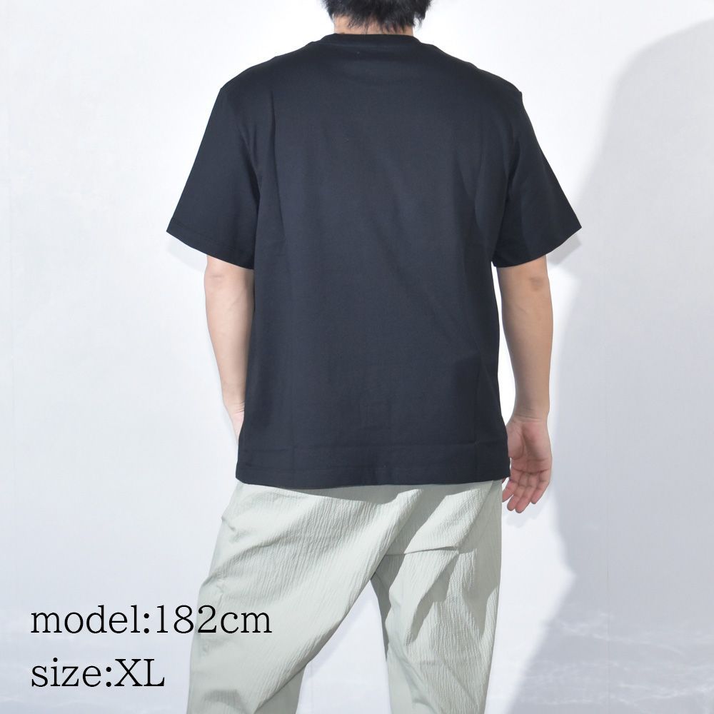 AMIRI アミリ Tシャツ ロゴ メンズ 黒 ブラック 白 PS24MJL020 Staggered Chrome Tシャツ