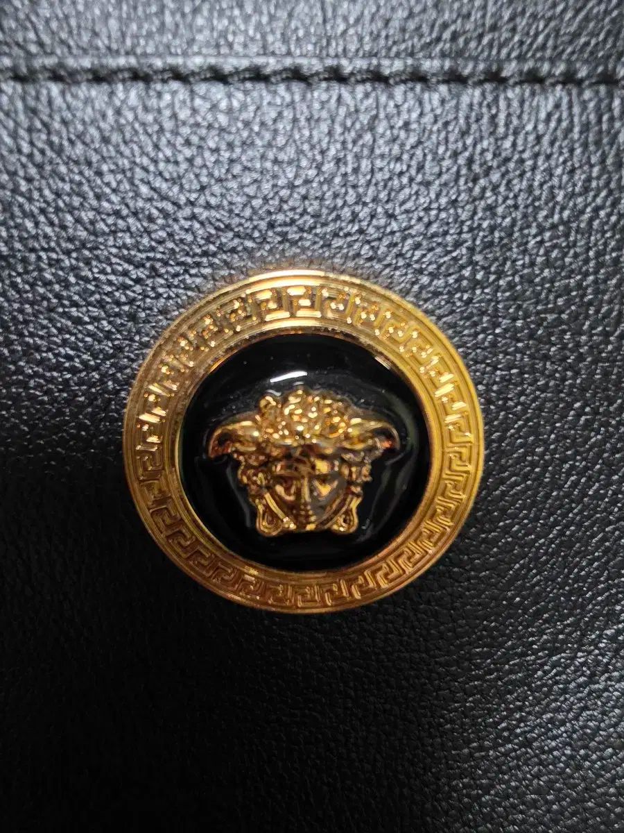 Versace ヴェルサーチェ クロスバッグ 販売