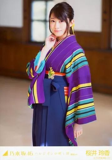 中古】生写真(乃木坂46) 桜井玲香/膝上・右手顎/「ハルジオンが咲く頃