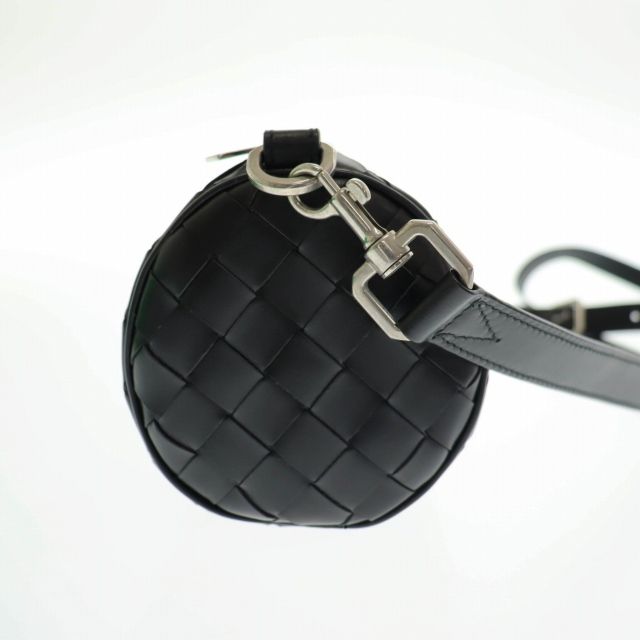 AA