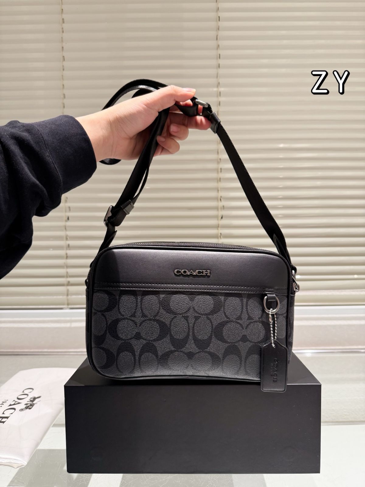 今日特価】Coach Graham Crossbody - コーチ グラハム クロス
