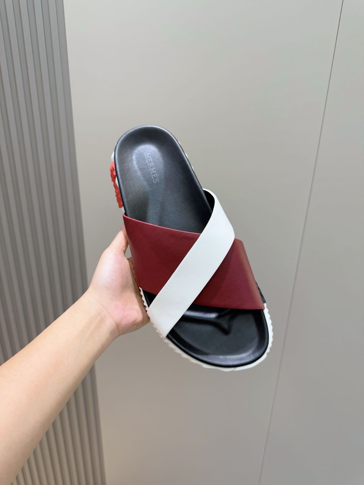 HERMES エルメス メンズ サンダル スリッパ07-1 - メルカリ