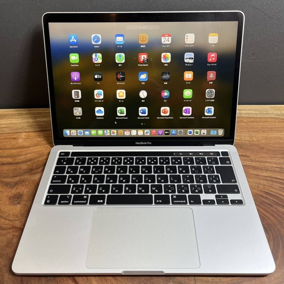 美品 Apple MacBook Air 13インチ シルバー（Apple MacBook 13