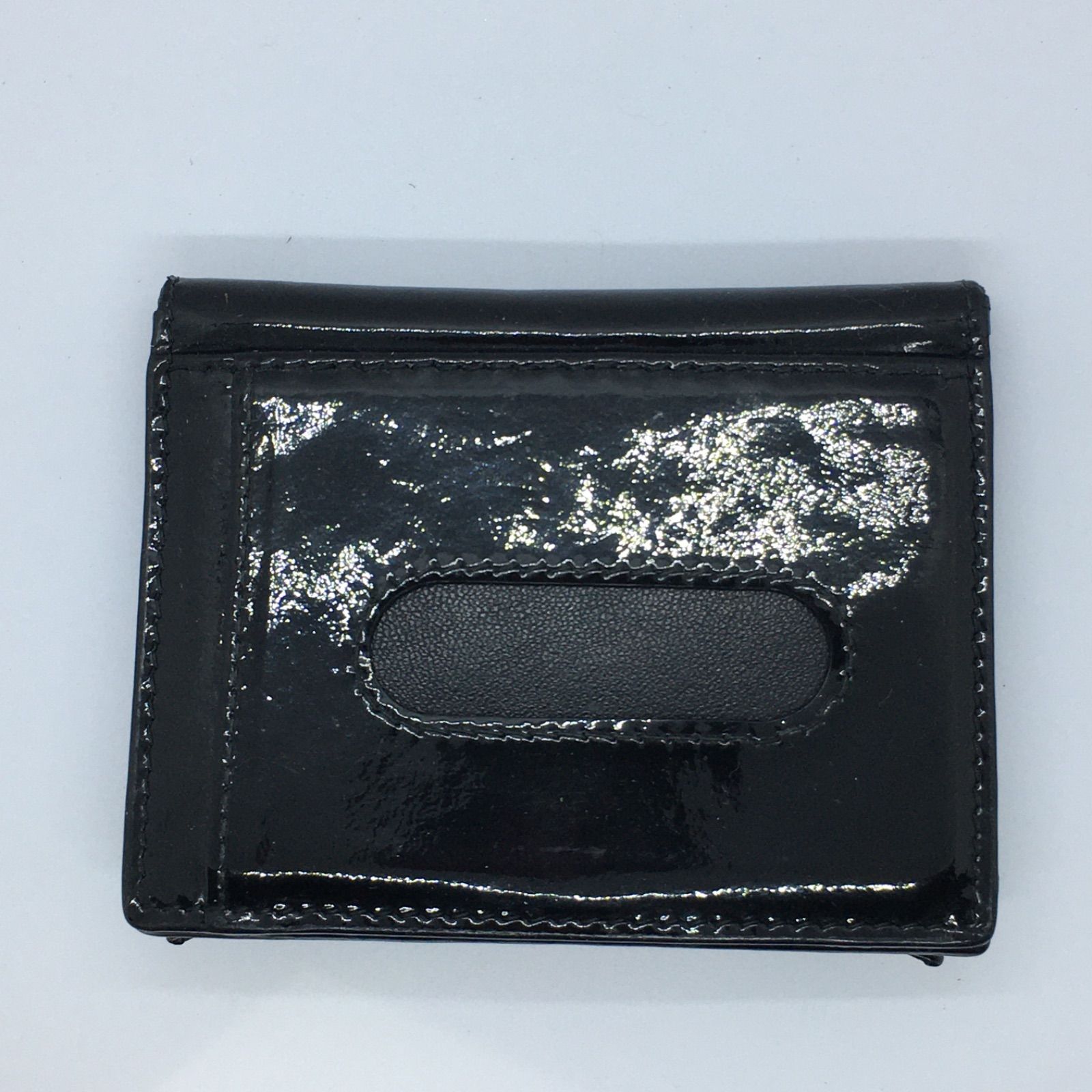 miumiu リボン 黒 エナメル 財布 essenceofstyle_5mm268nero