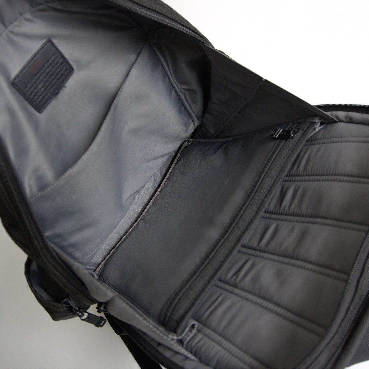 定番人気】 TUMI トゥミ 【26303207D0/Alpha コンパクト バックパック  